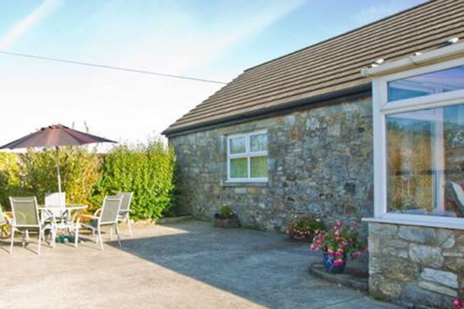 Acorn Cottage Thumbnail | Airdrie - Glasgow, Clyde Valley & Lanarkshire | UK Tourism Online