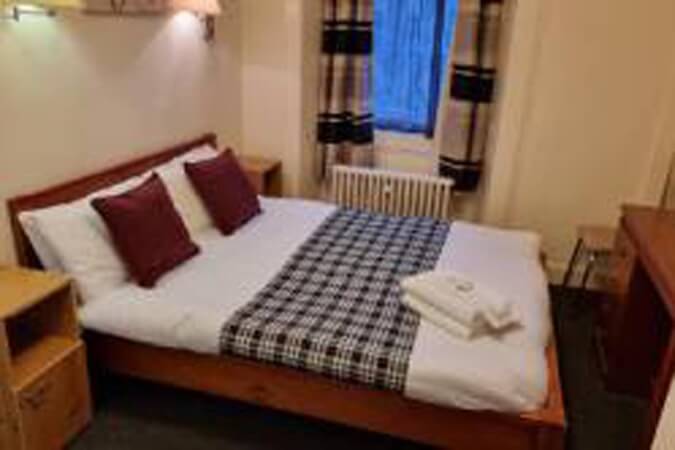 Hampton Court Guest House Thumbnail | Glasgow - Glasgow, Clyde Valley & Lanarkshire | UK Tourism Online