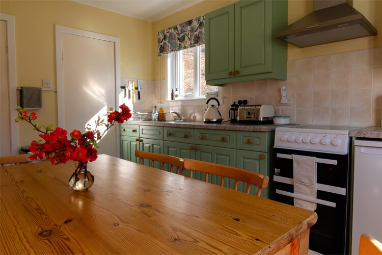 Attadale Cottages - Image 4 - UK Tourism Online
