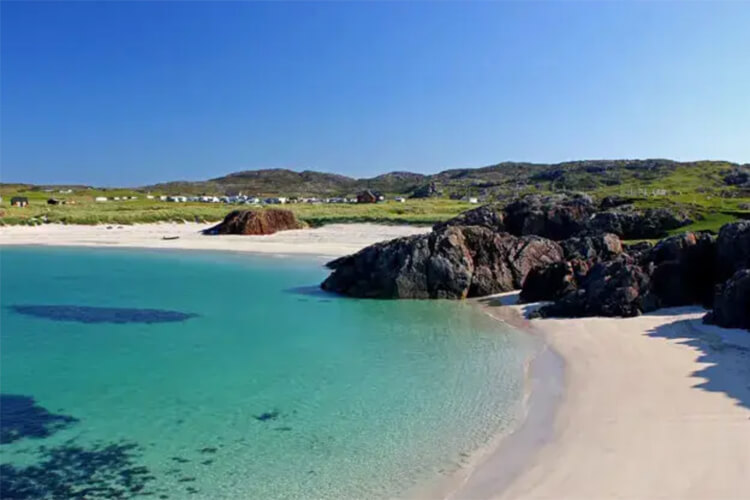 Clachtoll Beach Campsite - Image 2 - UK Tourism Online