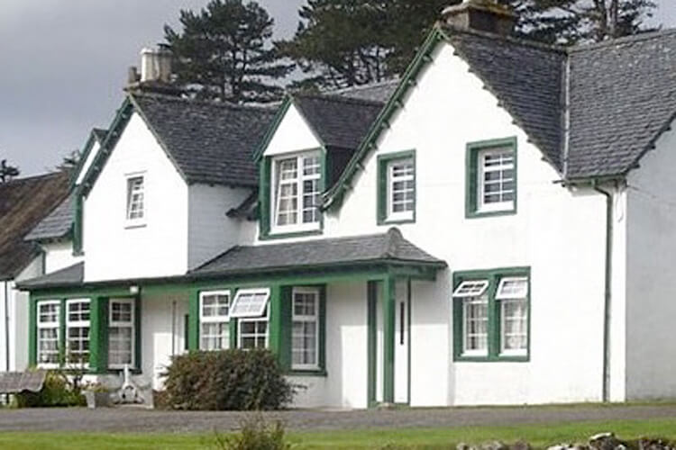 Inverpolly Lodge & Badagyle Cottage - Image 1 - UK Tourism Online