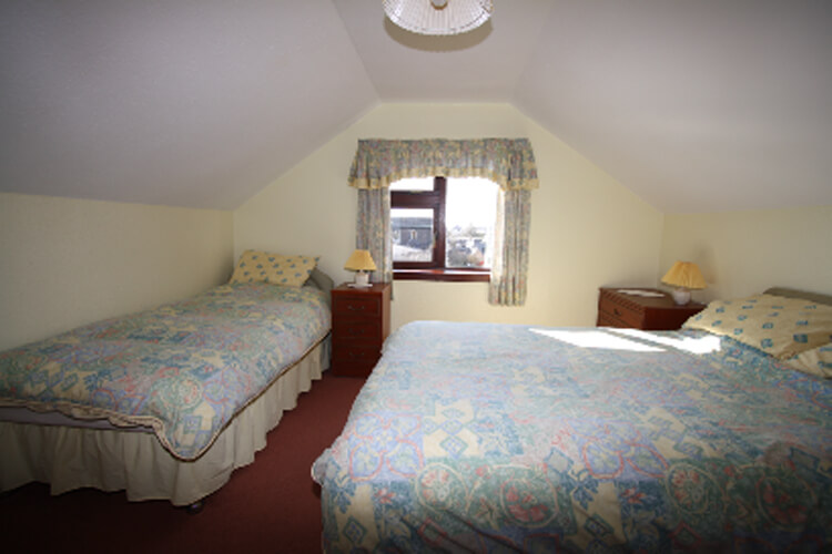 Tigh na Mhuillean Holiday Home - Image 4 - UK Tourism Online
