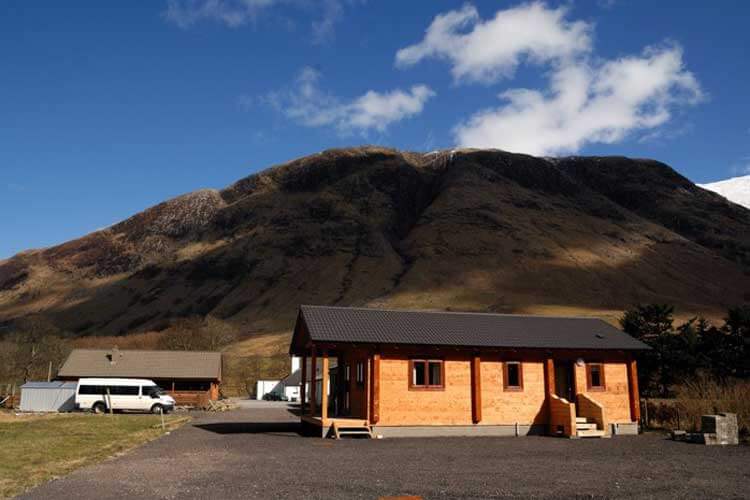 Ben Nevis Log Cabins - Image 1 - UK Tourism Online