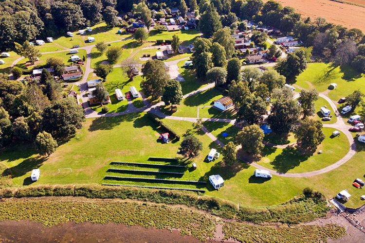 Bunchrew Caravan Park - Image 1 - UK Tourism Online