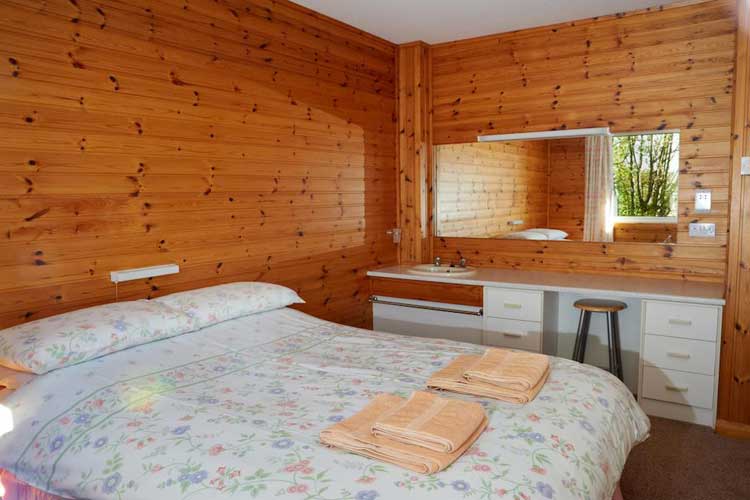 Drumnadrochit Lodges - Image 5 - UK Tourism Online
