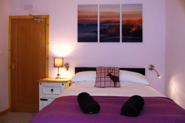 Glenlochy Nevis Bridge Apartments - Image 3 - UK Tourism Online