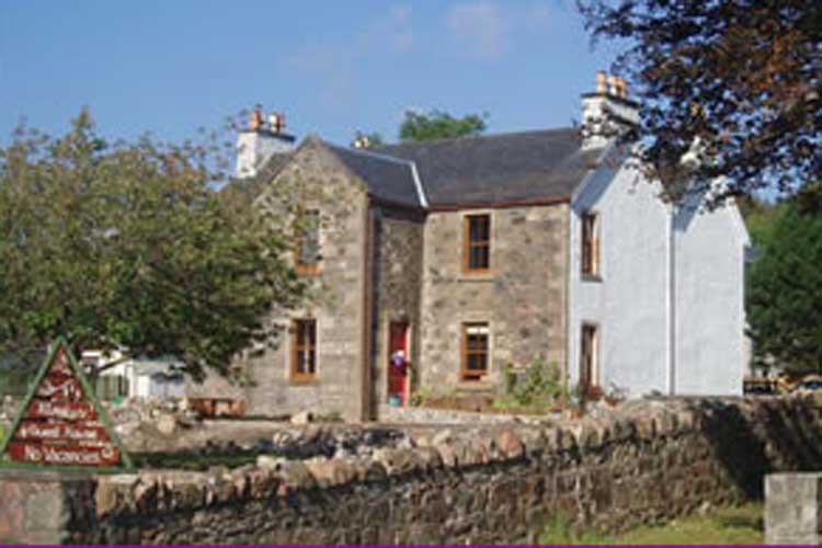 Kilmalyn Guest House - Image 1 - UK Tourism Online