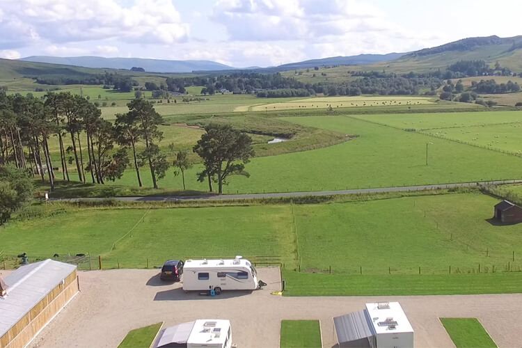 Laggan Caravan & Motorhome Site - Image 4 - UK Tourism Online