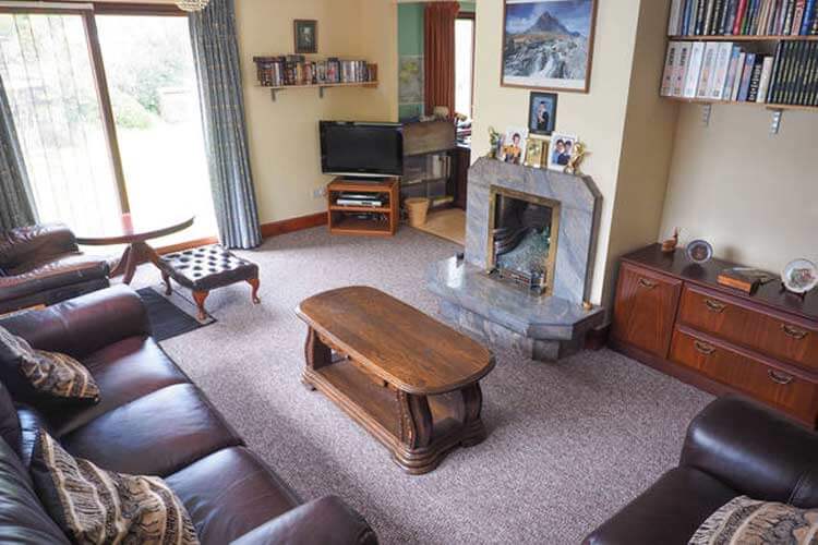 Strathassynt Cottage - Image 3 - UK Tourism Online