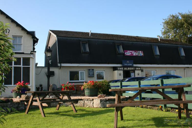 The Albert Inn - Image 1 - UK Tourism Online