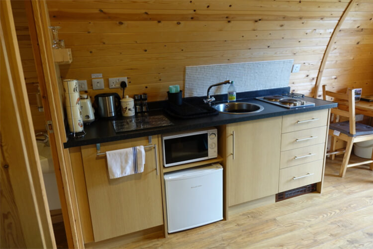 Loch Morar Self-Catering - Image 5 - UK Tourism Online