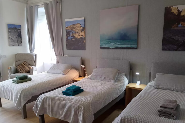 Eastbank House - Image 3 - UK Tourism Online