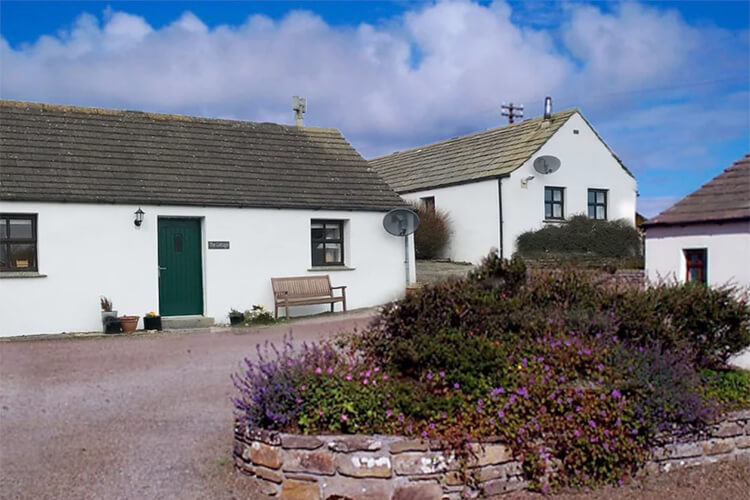 Eviedale Cottages - Image 1 - UK Tourism Online