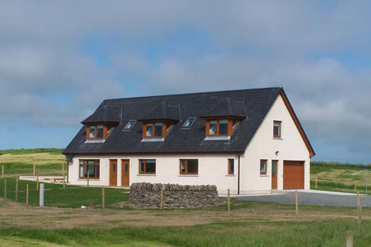 Lenahowe Lodges - Image 1 - UK Tourism Online