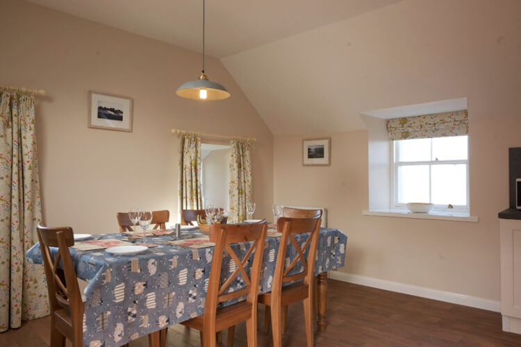 Skaill House Self Catering Apartments - Image 2 - UK Tourism Online