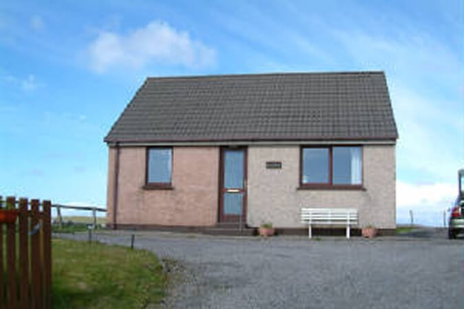 Clachan Cottage Thumbnail | Isle of North Uist - Outer Hebrides | UK Tourism Online