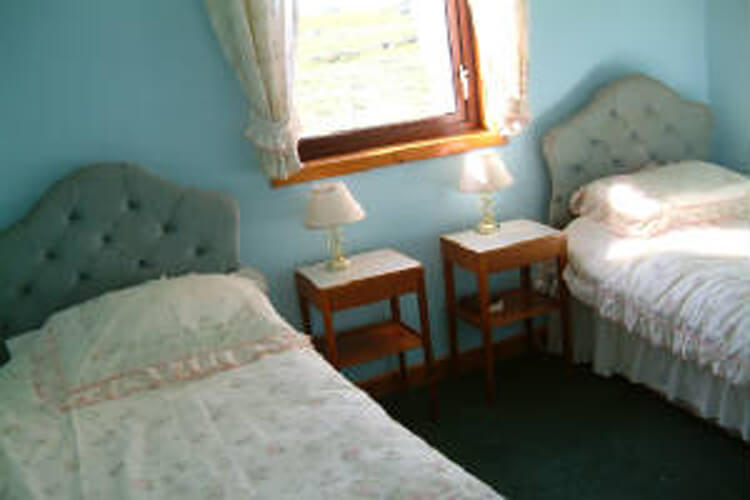 Clachan Cottage - Image 4 - UK Tourism Online