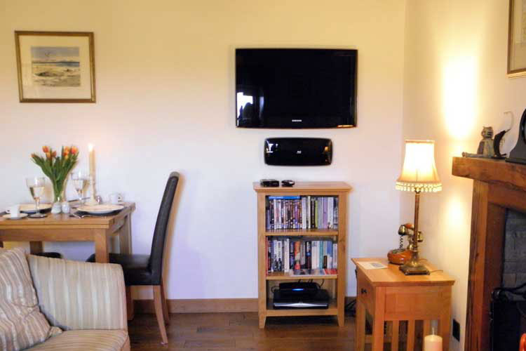 Corrodale Cottage - Image 4 - UK Tourism Online