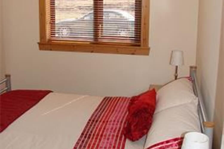 Lily Pond Cottage - Image 4 - UK Tourism Online