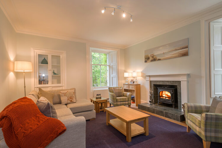 Dalmunzie Highland Cottages - Image 2 - UK Tourism Online