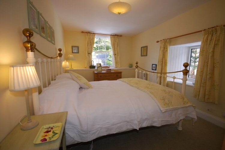 Lassintullich Lodge Holiday Cottages - Image 2 - UK Tourism Online