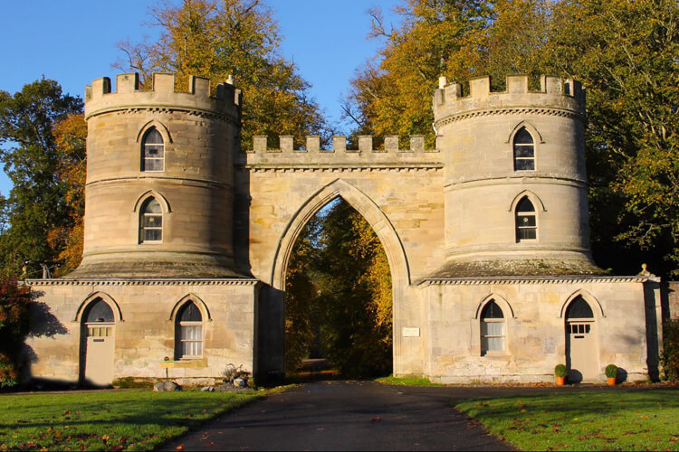 Duns Castle Holiday Cottages - Image 1 - UK Tourism Online