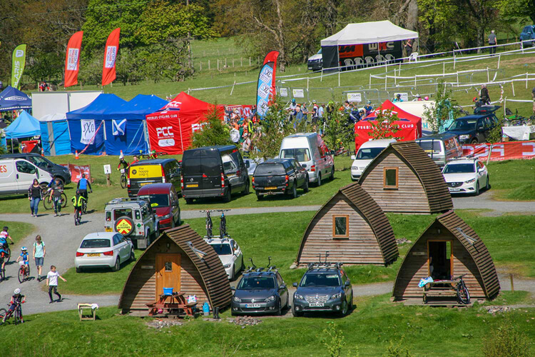 Glentress Forest Lodges - Image 3 - UK Tourism Online