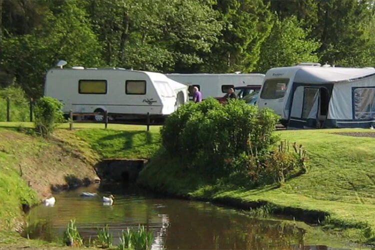 Lidalia Caravan Park - Image 1 - UK Tourism Online