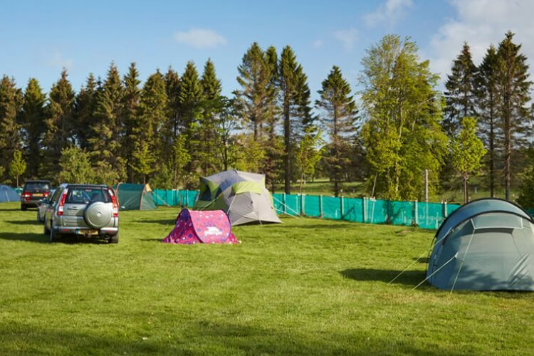 Thirlestane Castle Caravan Park - Image 5 - UK Tourism Online