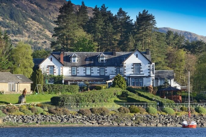Ardlui Hotel Thumbnail | Ardlui - Stirling, Loch Lomond & The Trossachs | UK Tourism Online
