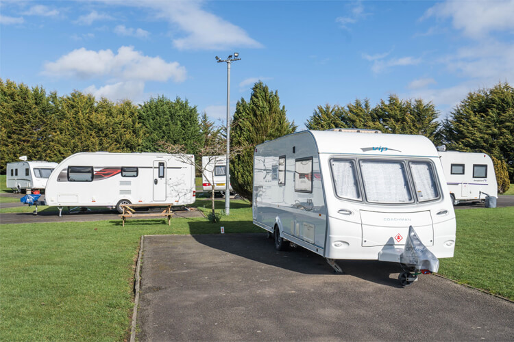 Ashmill Caravan Park - Image 1 - UK Tourism Online