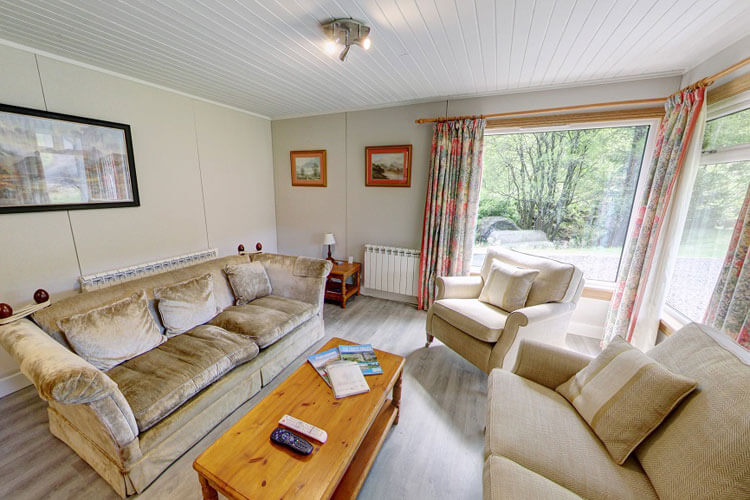 Portnellan Estate - Kesterel - Image 1 - UK Tourism Online