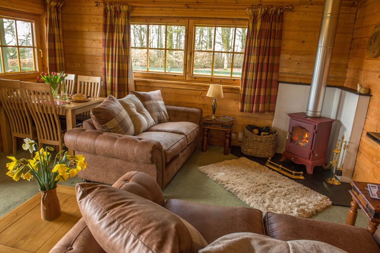 Stable Lodge - Image 2 - UK Tourism Online