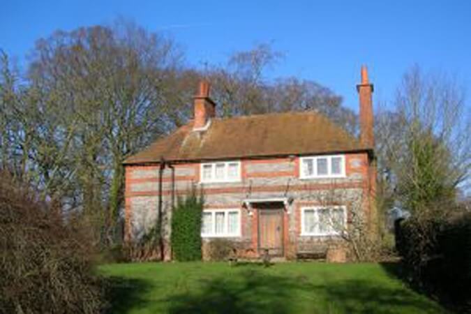 Brambly Thatch Thumbnail | Reading - Berkshire | UK Tourism Online