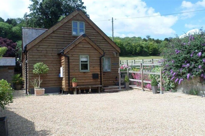 Linden Cottages - The Old Stables Thumbnail | Streatley - Berkshire | UK Tourism Online