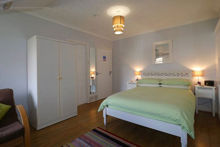 Barrington Bed and Breakfast - Image 5 - UK Tourism Online