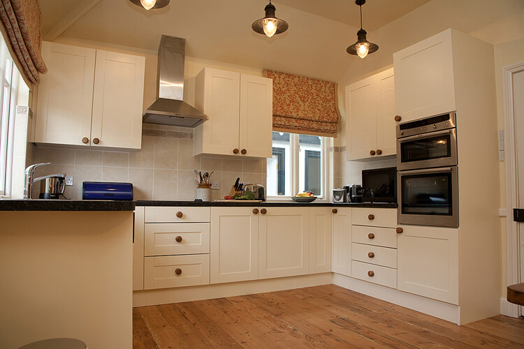 Blackdown Cottage - Image 3 - UK Tourism Online