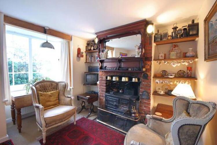 Hastings Self Catering Cottages - Image 3 - UK Tourism Online