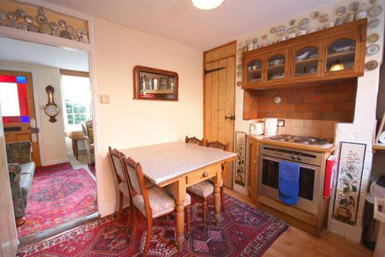 Hastings Self Catering Cottages - Image 5 - UK Tourism Online