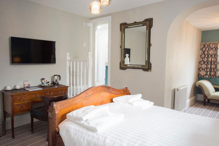 Seaspray Rooms - Image 4 - UK Tourism Online