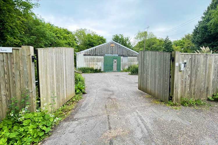 The Barn Apartment - Image 1 - UK Tourism Online