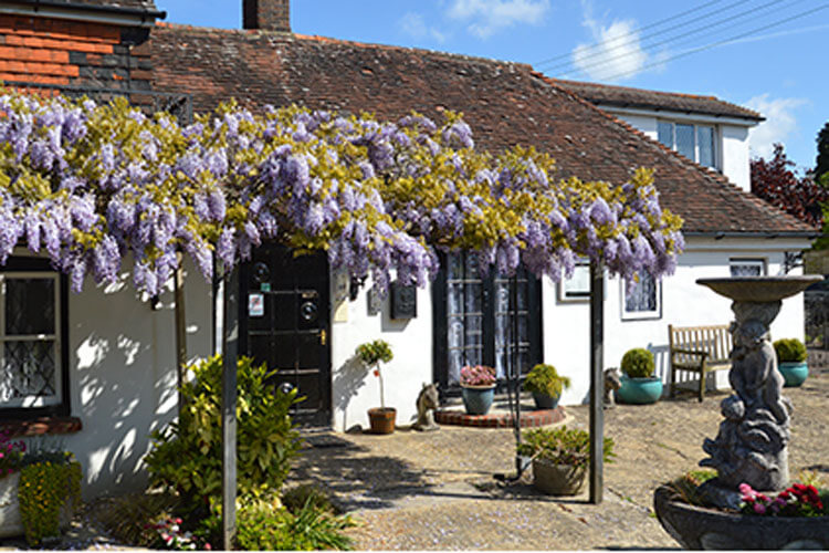 The Olde Forge Hotel - Image 1 - UK Tourism Online