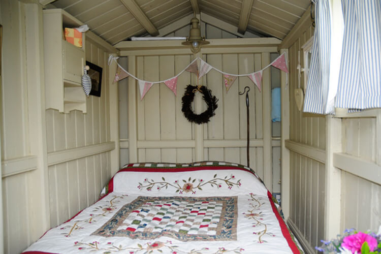 The Shepherd's Hut - Image 2 - UK Tourism Online