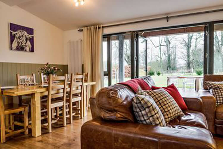 Avington Park Farm Cottages - Image 2 - UK Tourism Online