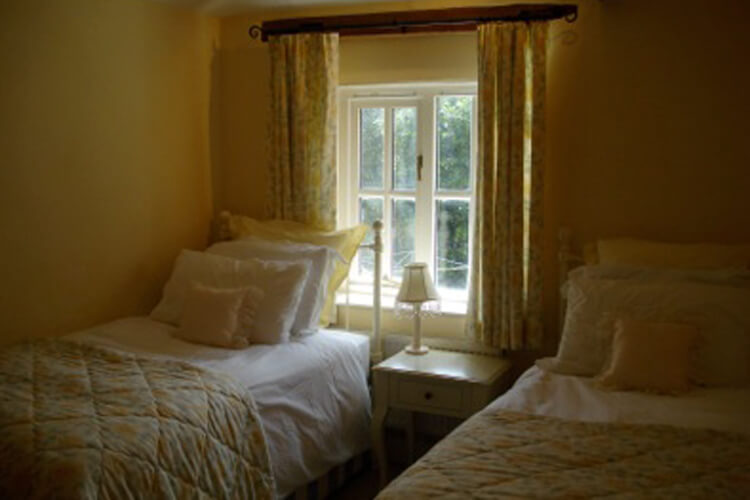 Colindale Cottage Bed & Breakfast - Image 5 - UK Tourism Online