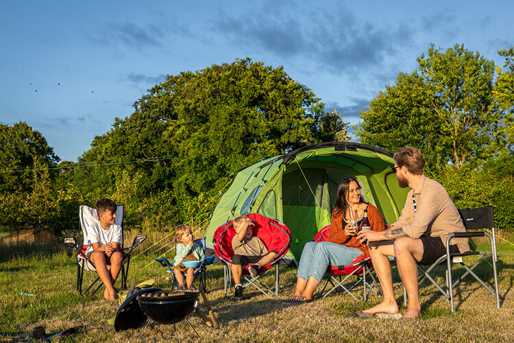 Holden Farm Camping - Image 2 - UK Tourism Online
