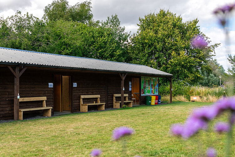 Holden Farm Camping - Image 3 - UK Tourism Online