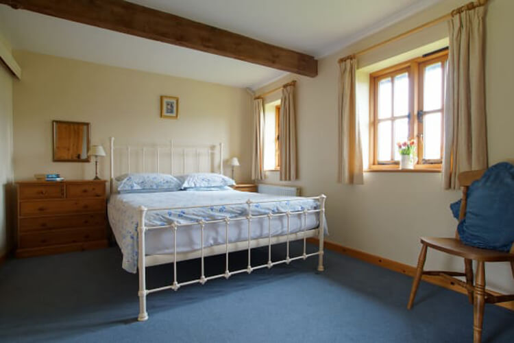 Hucklesbrook Farm Cottages - Image 4 - UK Tourism Online