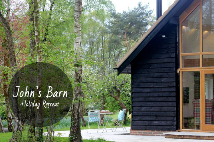 John's Barn - Image 1 - UK Tourism Online