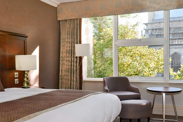 Mercure Wessex Hotel - Image 3 - UK Tourism Online